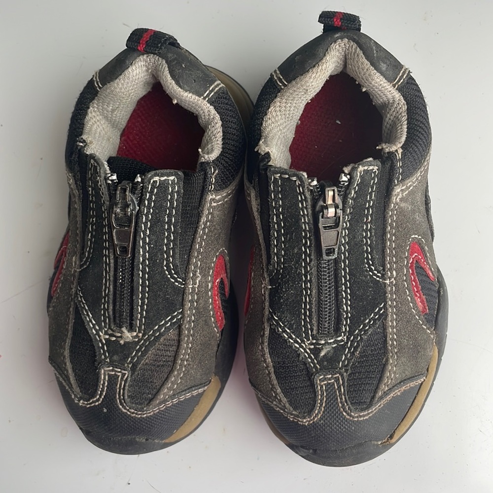 Y2K smart fit sneakers slip on zipper black non marking toddler boys size 6 1/2